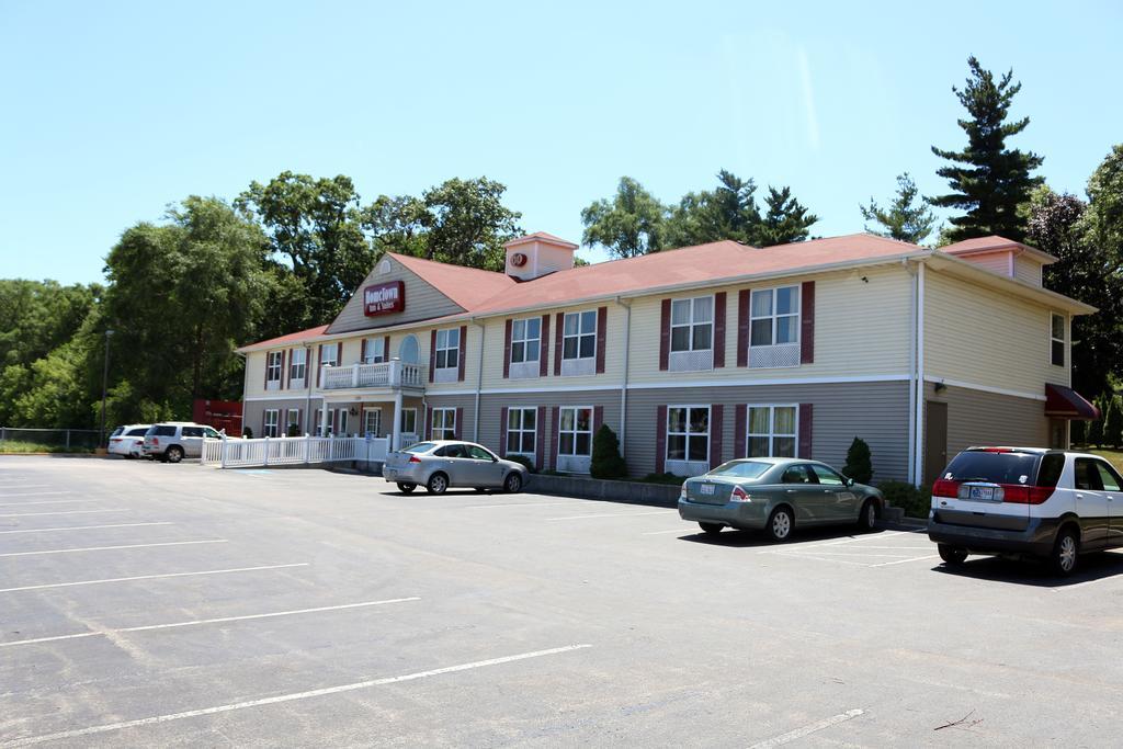 Hometown Inn & Suites Schererville Exterior photo